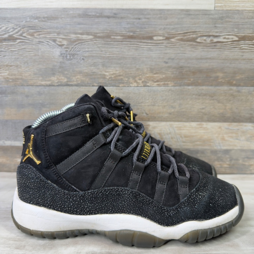 Jordan 11 Retro Heiress Stingray Youth Size 4.5Y Basketball‎ Sneakers Black Gold